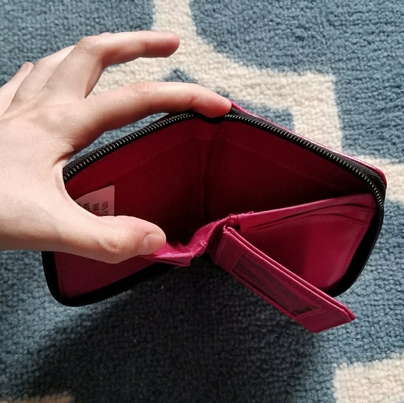 DONATED - Picture 4 of 4